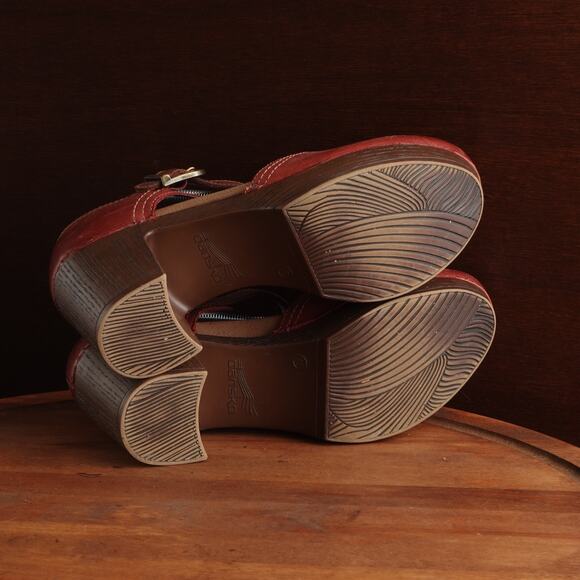 Dansko Shoes Womens SZ EU 40 US 9.5-10 Red Darlene Red Leather Mary Jane Heels - Picture 9 of 15